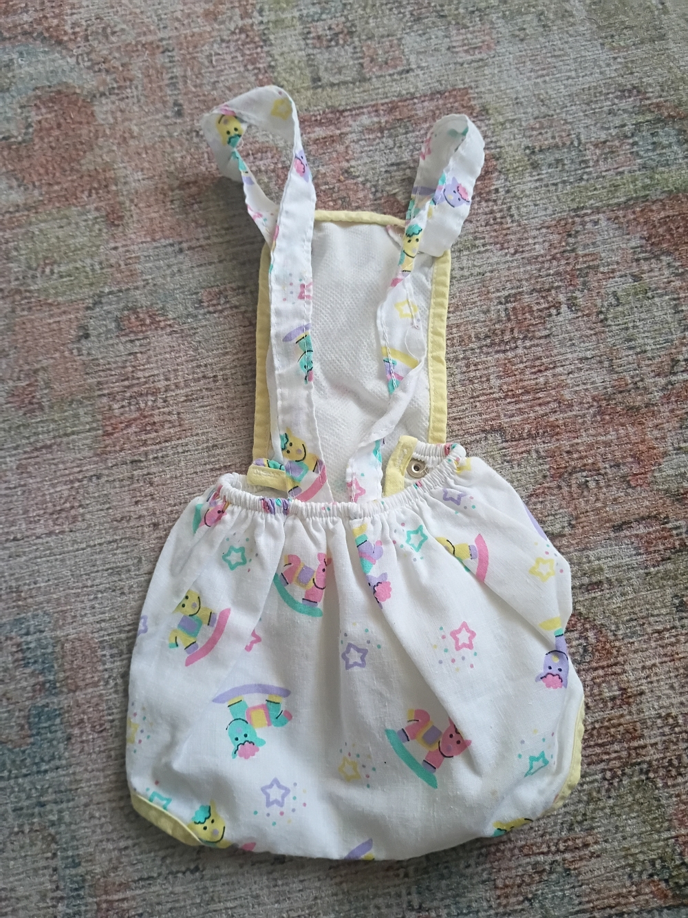3-6 Months Pastel Rocking Horse Print Romper with Yellow Trim Y2K 1995 - Picture 2 of 2